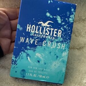 Hollister Wave Crush Eau de Toilette 1.7 oz.